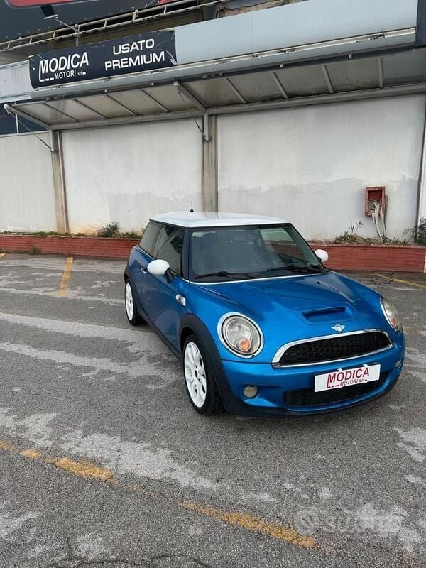 Blu Usata 2007 Mini Cooper S Due volumi | 7499 € (Buon prezzo) - Immagine 1/4