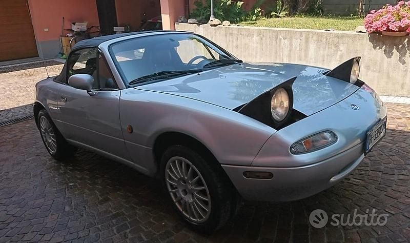 Usata Mazda MX5 90 CV (66 kW) 1997 Cabrio