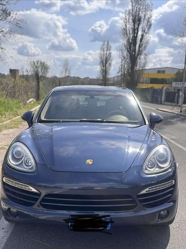 Usata Porsche Cayenne S E-Hybrid 379 CV (278 kW) 2011 Blu/azzurro SUV