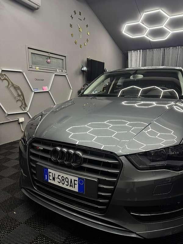 Usata Audi A3 S-Line 140 CV (102 kW) 2014 Grigio Berlina