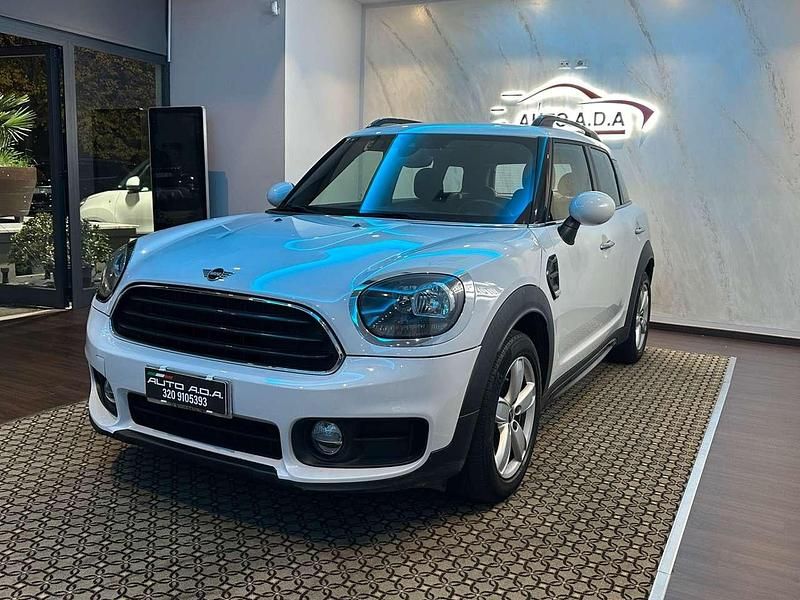 Usata Mini One D Countryman Business 116 CV (85 kW) 2018 Bianco SUV