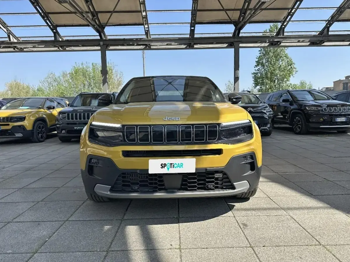 Usata Jeep Avenger Summit 101 CV (74 kW) 2023 Giallo SUV
