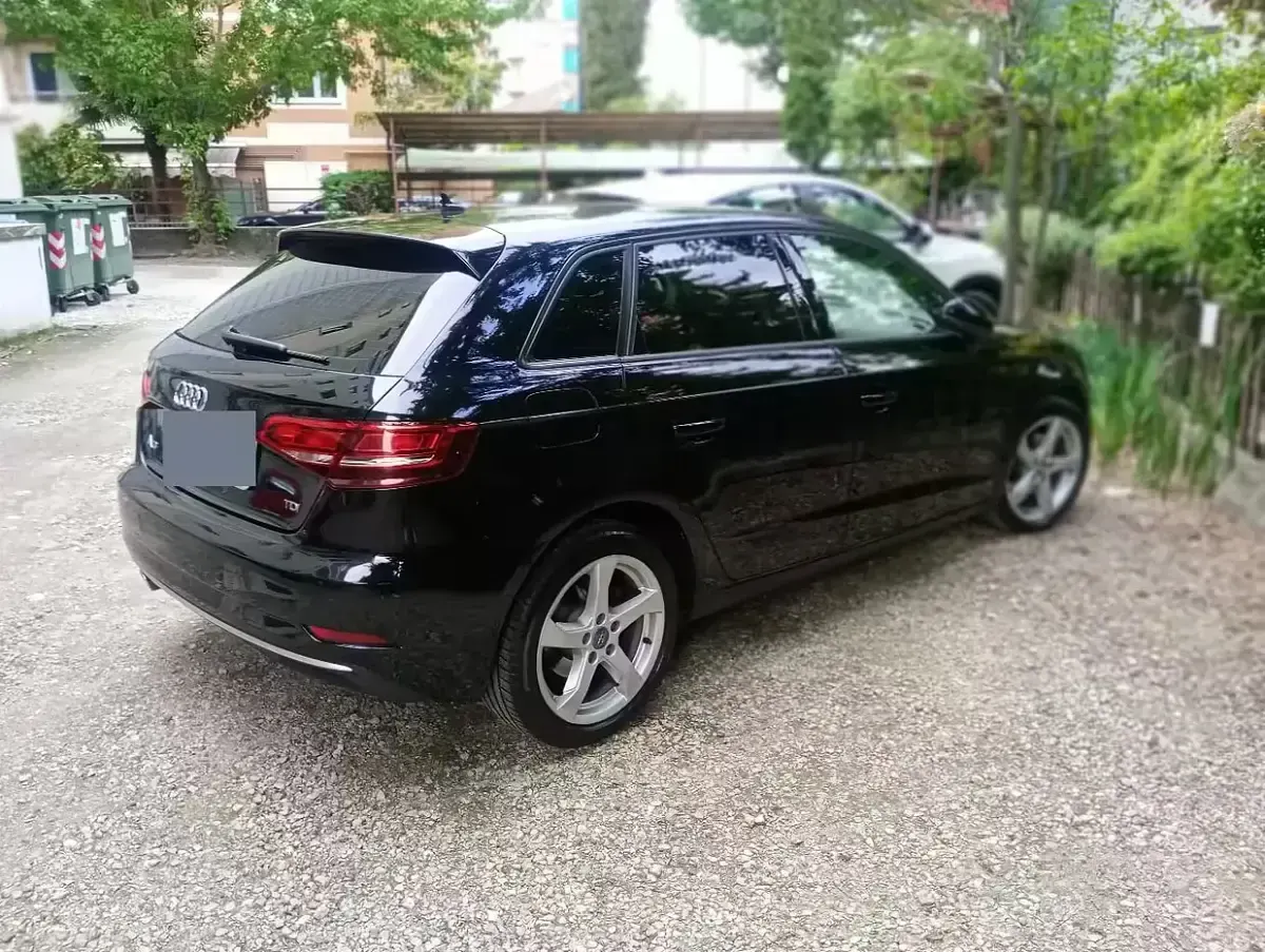 Usata Audi A3 116 CV (85 kW) 2018 Nero Berlina