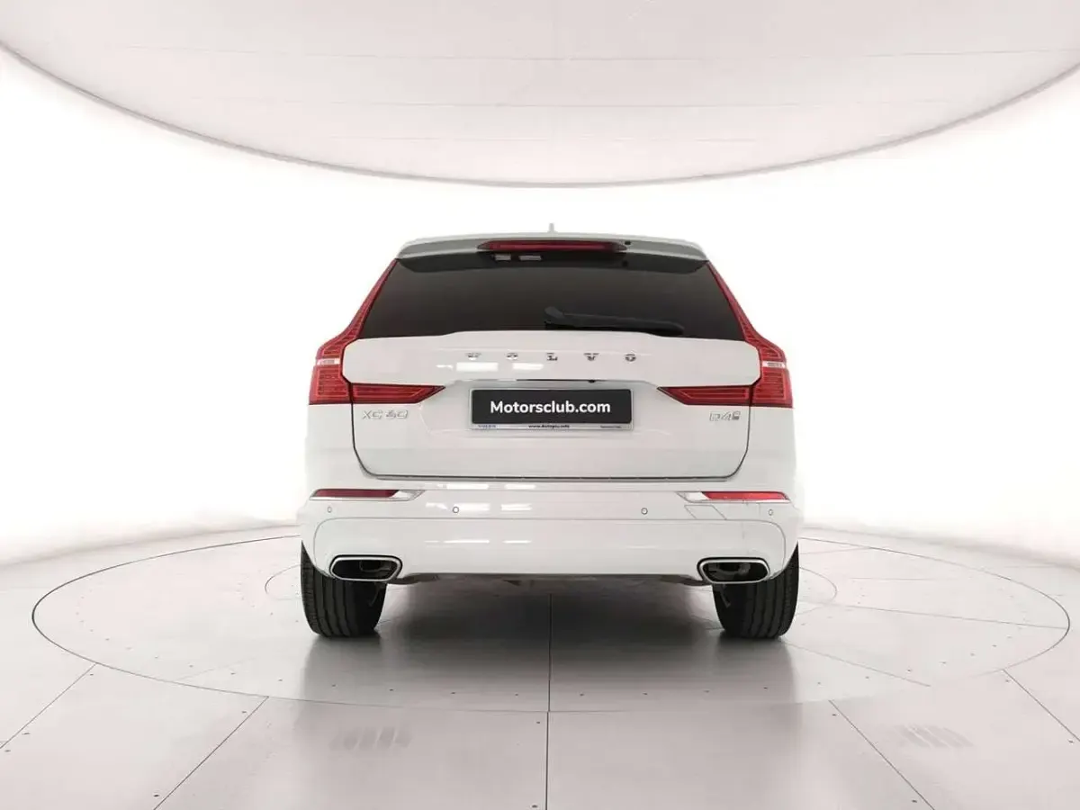 Usata Volvo XC60 Inscription 190 CV (139 kW) 2019 Bianco SUV