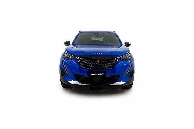 Usata Peugeot 2008 Allure 131 CV (96 kW) 2023 Blu/azzurro SUV