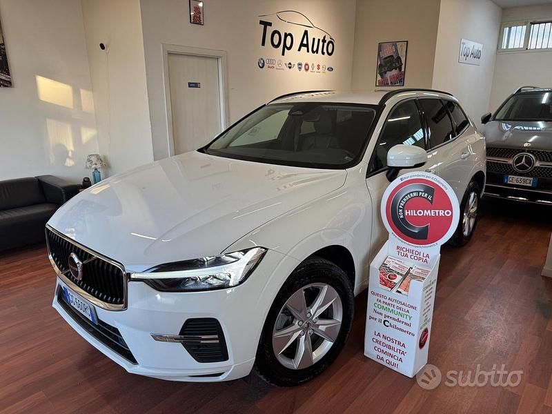 Bianco Usata 2021 Volvo XC60 Momentum SUV | 27.990 € (Ottimo prezzo) - Immagine 1/4