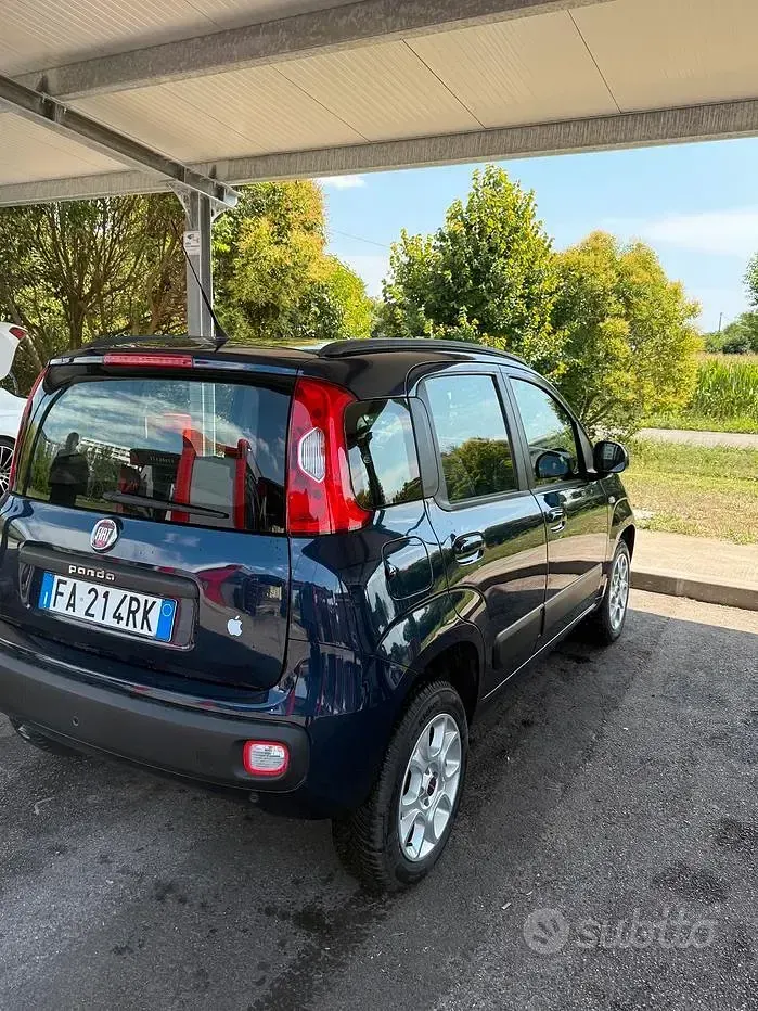 Usata Fiat Panda 85 CV (62 kW) 2015 Bluazzurro Utilitaria