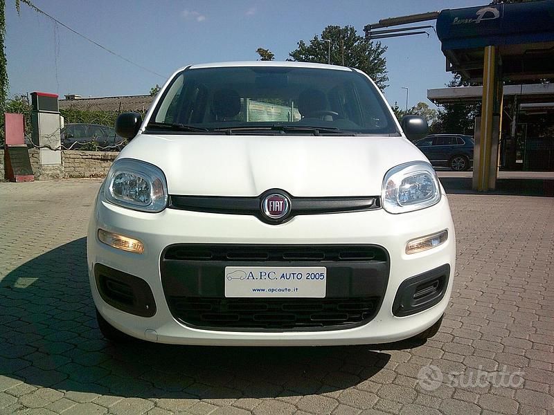 Usata Fiat Panda Pop 69 CV (50 kW) 2020 Bianco Utilitaria