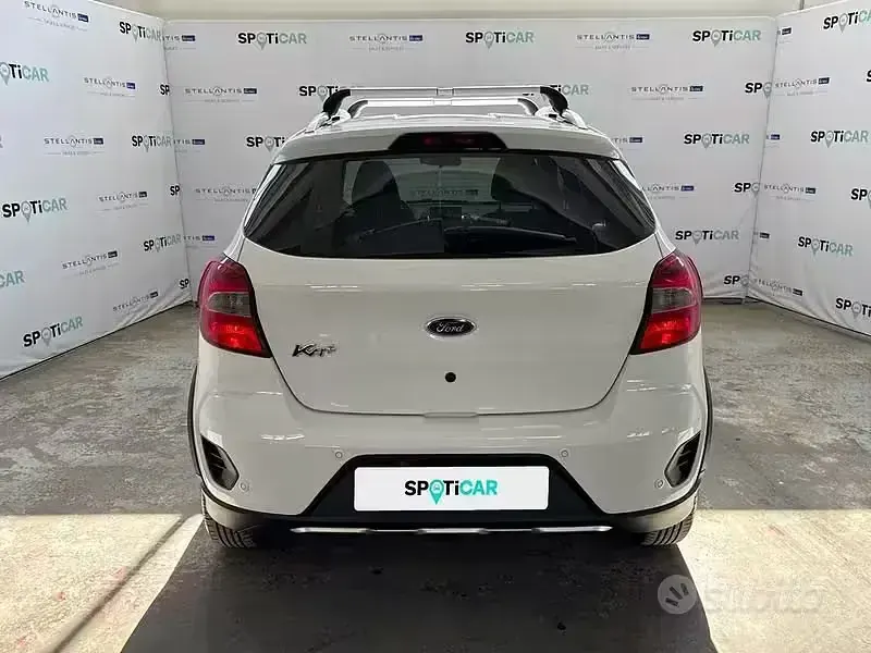 Usata Ford Ka Plus Active 85 CV (62 kW) 2019 Bianco Utilitaria