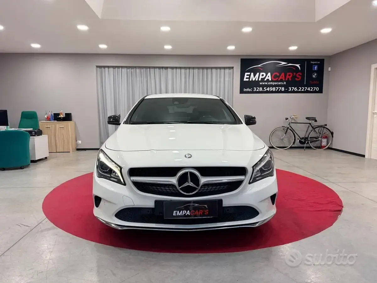 Usata Mercedes CLA200 136 CV (100 kW) 2016 Bianco Coupé