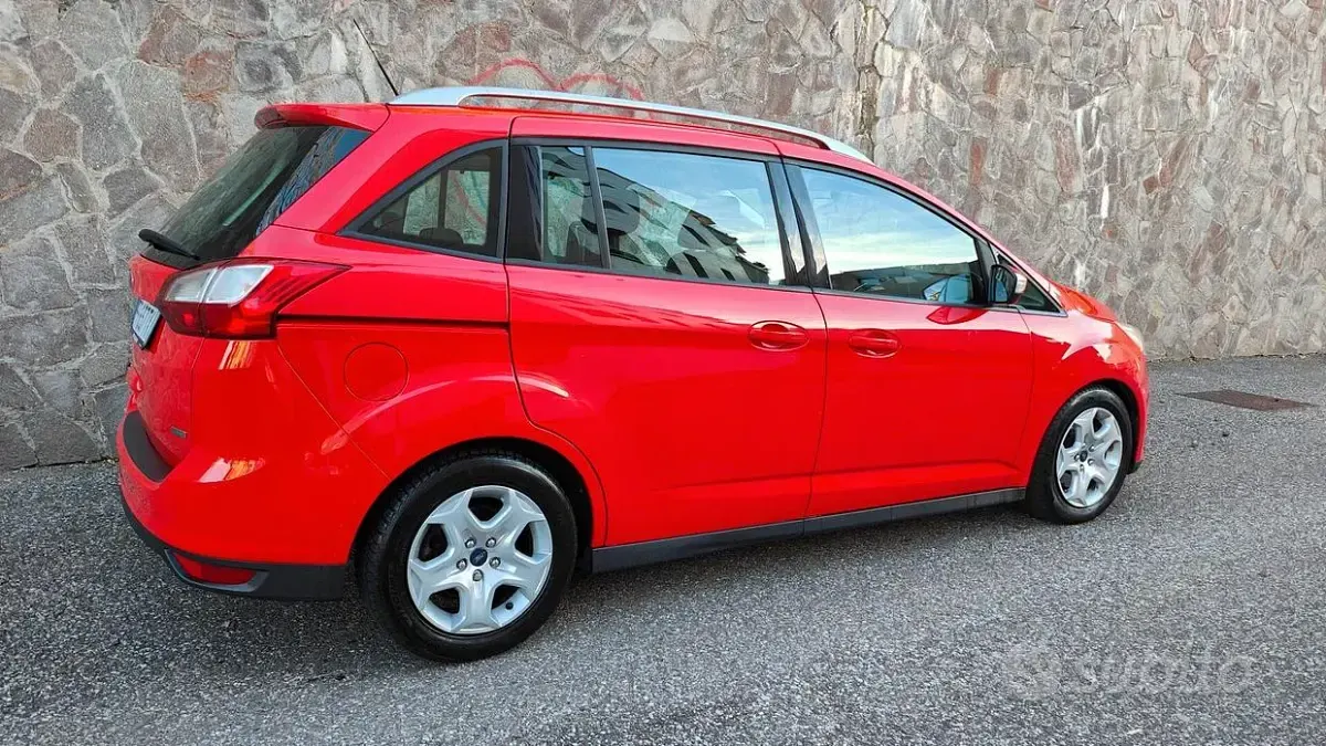 Usata Ford Grand C-Max 125 CV (91 kW) 2016 Rosso Monovolume