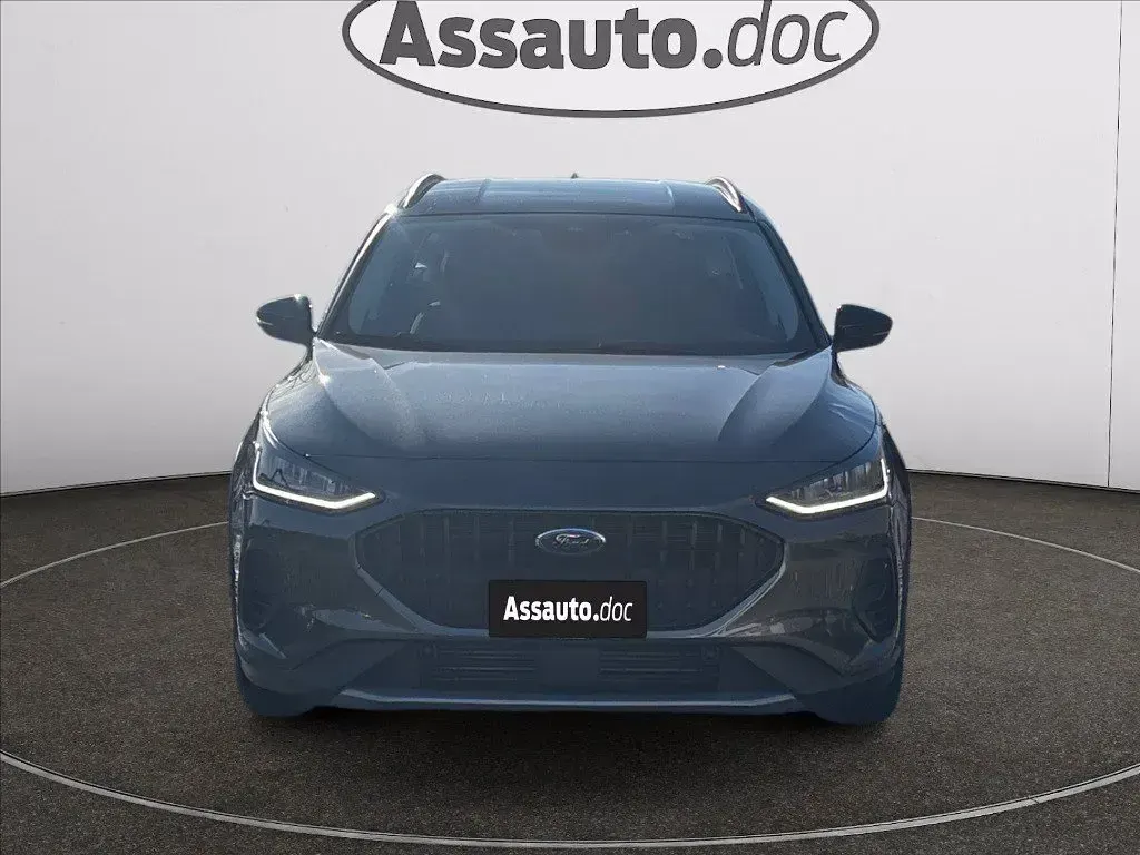 Usata Ford Focus Active 125 CV (91 kW) 2023 Grigio metallizzato Station wagon