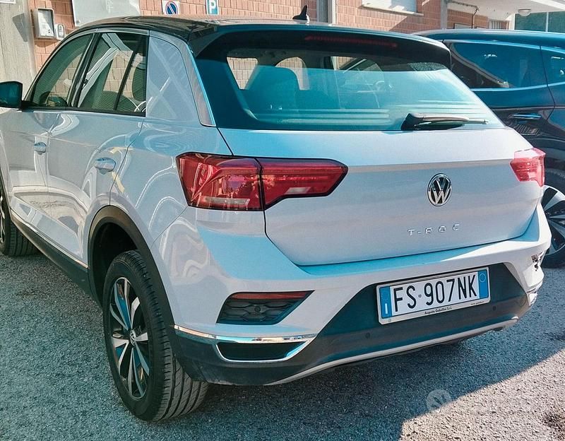 Usata VW T-Roc Style 116 CV (85 kW) 2019 Bianco SUV