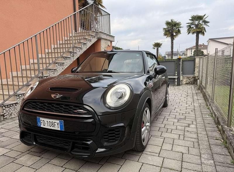 Usata Mini John Cooper Works 231 CV (169 kW) 2016 Utilitaria