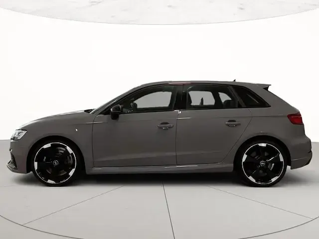Usata Audi RS3 Sportback Comfort 400 CV (294 kW) 2019 Grigio nardo Utilitaria