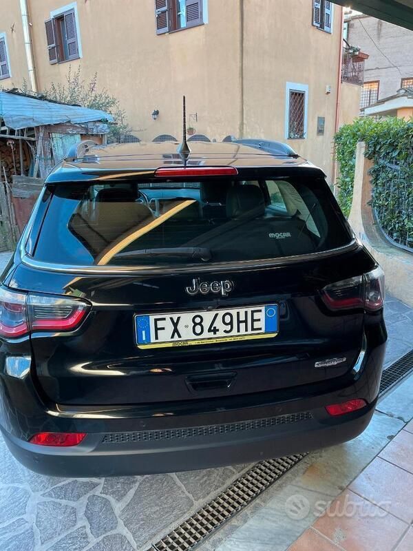 Nero Usata 2019 Jeep Compass SUV | 19.000 € (Molto cara) - Immagine 1/4