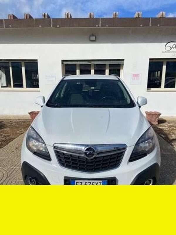 Bianco Usata 2015 Opel Mokka Cosmo SUV | 12.900 € (Molto cara) - Immagine 1/4