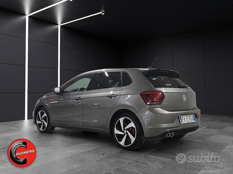 Usata VW Polo Beats 200 CV (147 kW) 2019 Grigio Utilitaria