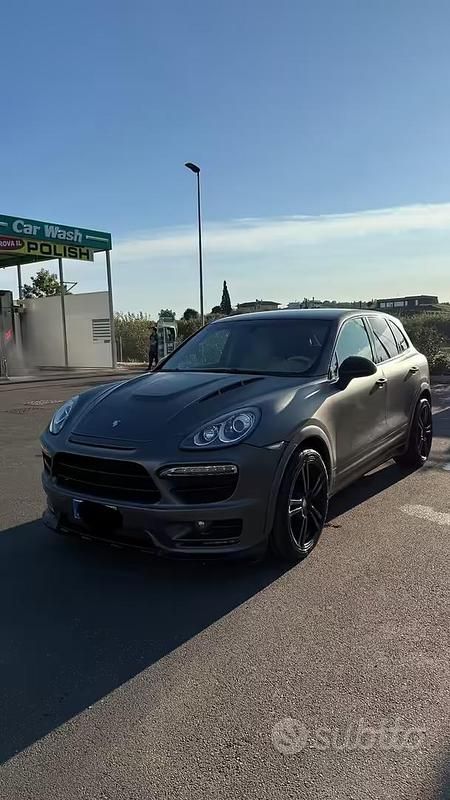 Usata Porsche Cayenne 245 CV (180 kW) 2012 Grigio SUV