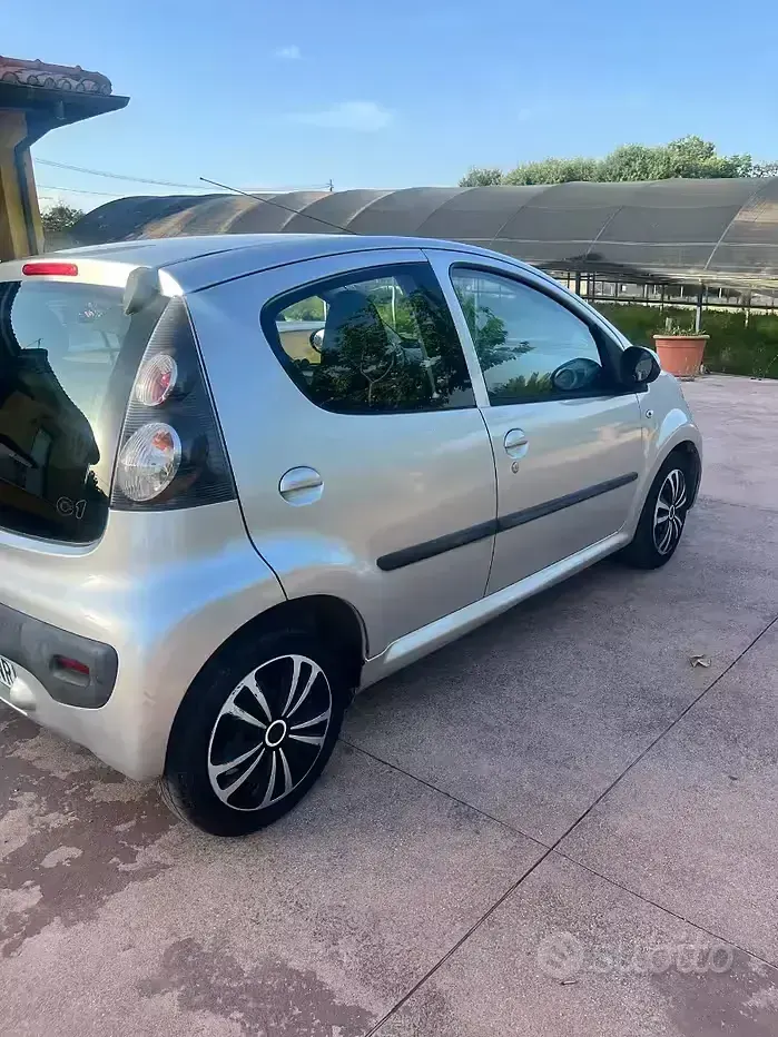 Usata Citroën C1 54 CV (39 kW) 2006 Grigio Utilitaria
