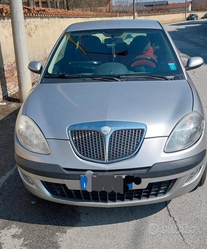 Usata Lancia Ypsilon 2006 Grigio Utilitaria