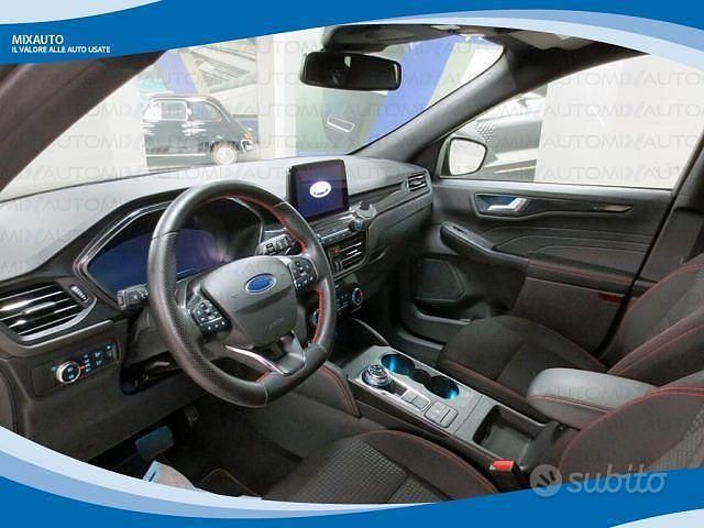 Usata Ford Kuga ST-Line 225 CV (165 kW) 2021 Grigio SUV