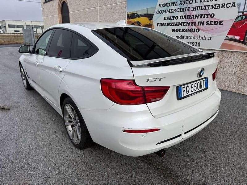 Usata BMW 318 Gran Turismo Sport Line 150 CV (110 kW) 2017 Bianco Berlina