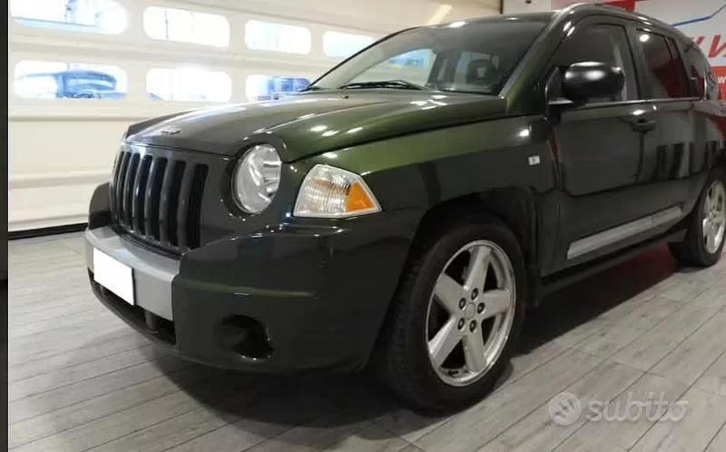 Usata Jeep Compass 140 CV (102 kW) 2007 Verde SUV
