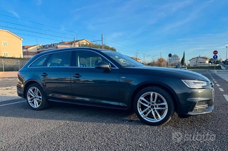 Usata Audi A4 S-Line 170 CV (125 kW) 2017 Grigio Station wagon