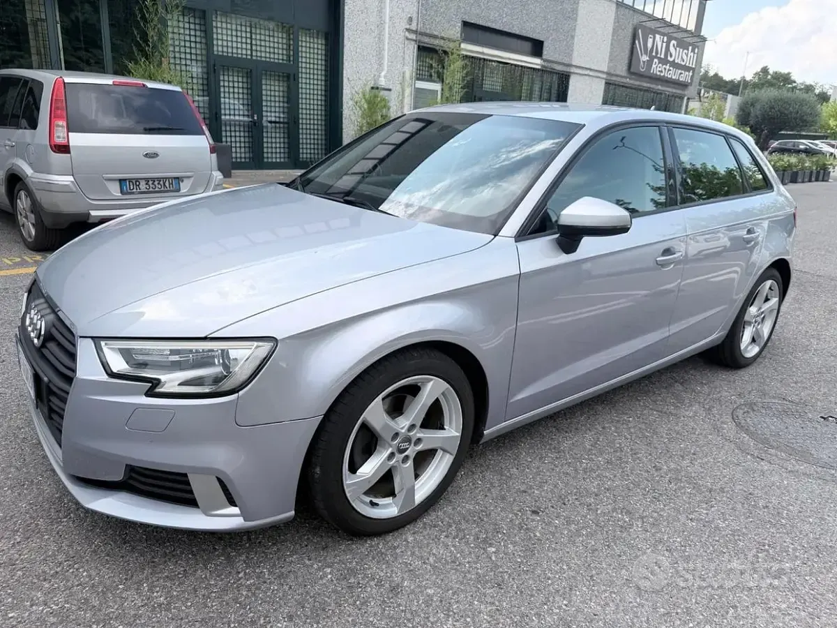 Usata Audi A3 150 CV (110 kW) 2017 Grigio Berlina
