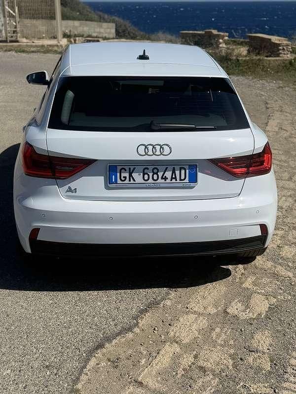 Usata 2022 Audi A1 Sportback Admired Utilitaria | 21.500 € (Super prezzo) - Immagine 1/4