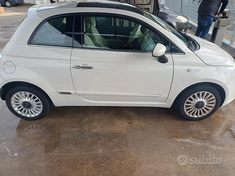 Usata Fiat 500 Lounge 69 CV (50 kW) 2013 Bianco Berlina