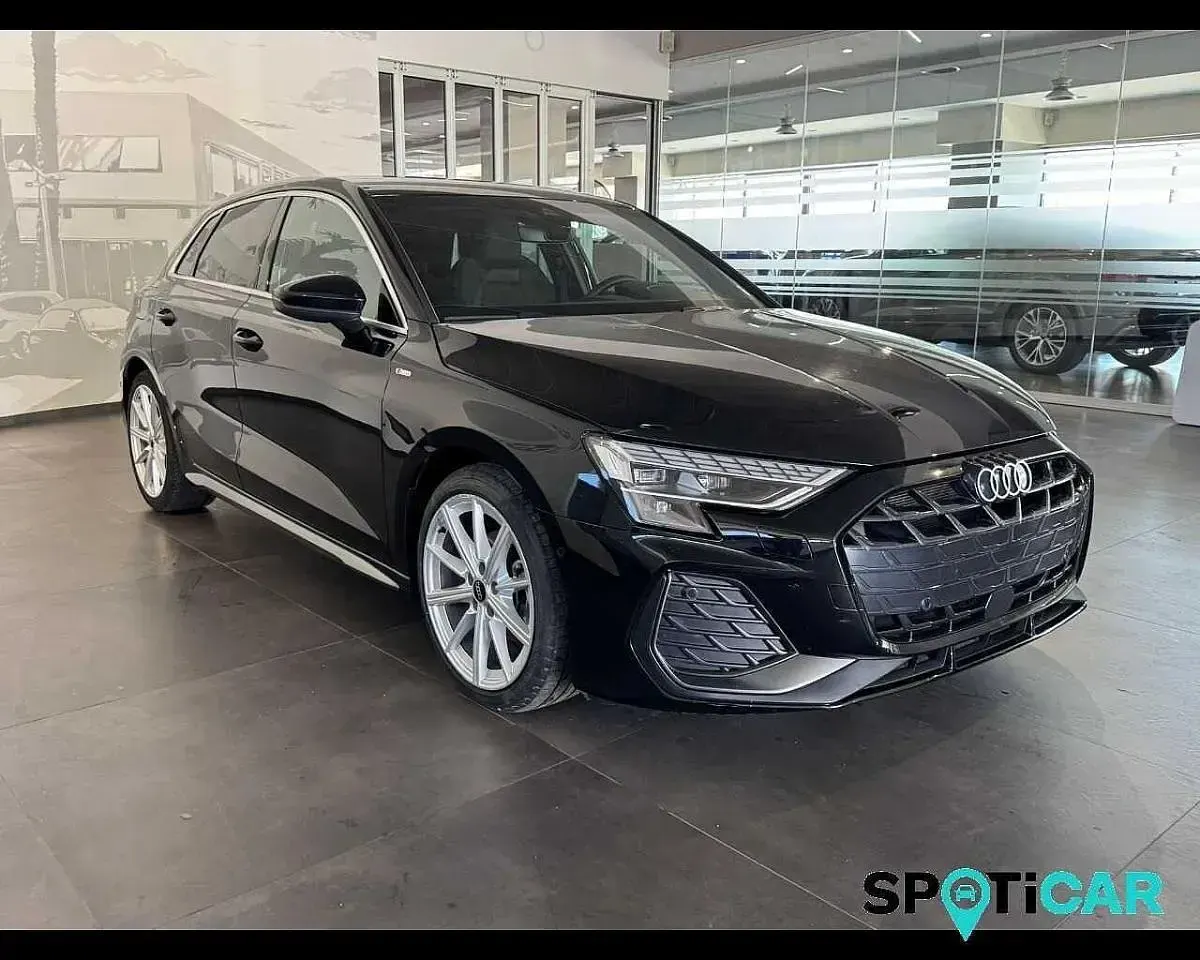 Usata Audi A3 S-Line 150 CV (110 kW) 2025 Nero Berlina