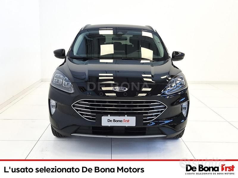 Usata Ford Kuga ST-Line 150 CV (110 kW) 2023 Nero SUV