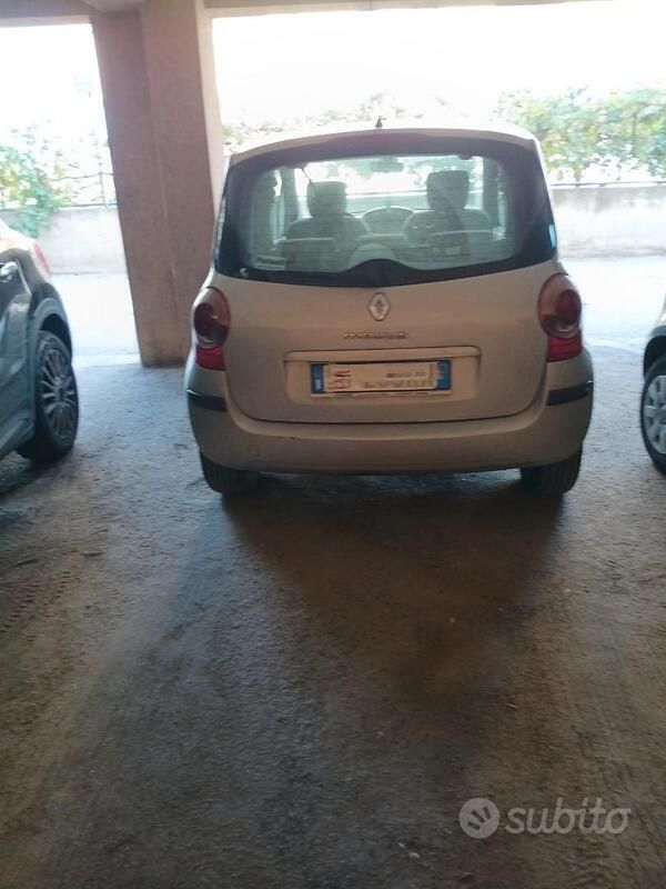 Usata Renault Modus 2005 Grigio Monovolume