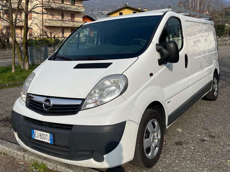 Usato 2011 Opel Vivaro 2.0 Diesel 114 CV (6.500 €)