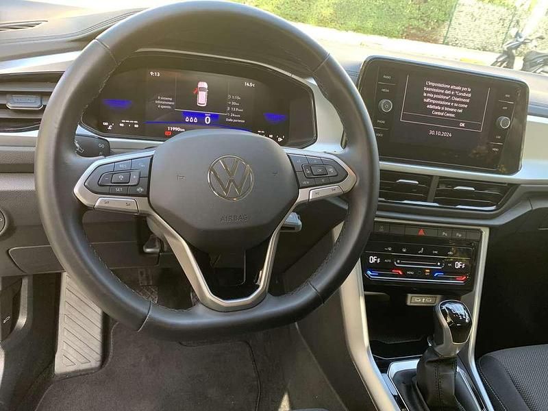 Beige Usata 2023 VW T-Roc Sport SUV | 22.000 € (Buon prezzo) - Immagine 1/4