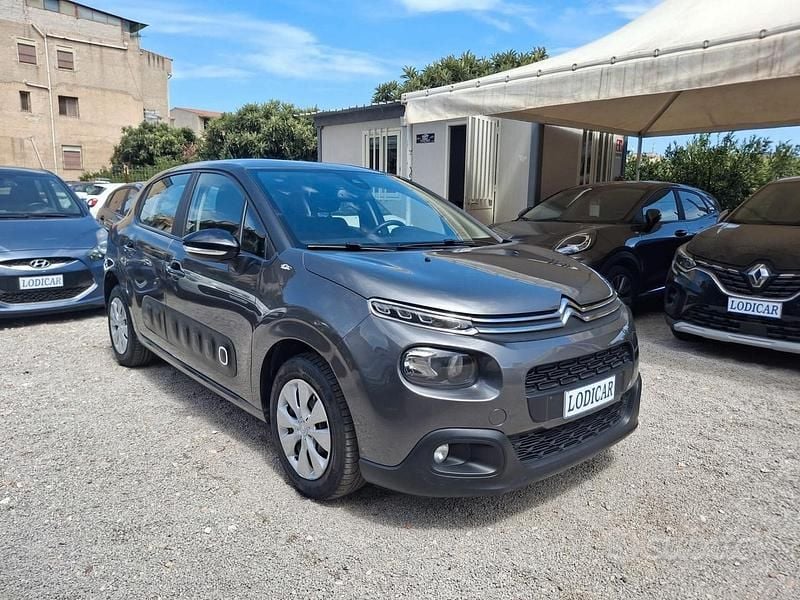 Usata Citroën C3 Shine 102 CV (75 kW) 2019 Grigio Utilitaria