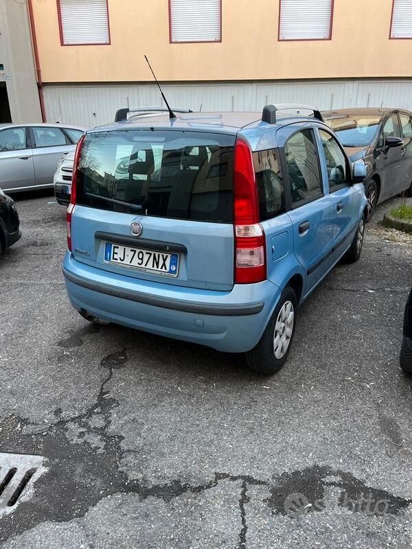 Usata Fiat Panda 69 CV (50 kW) 2011 Blu Utilitaria