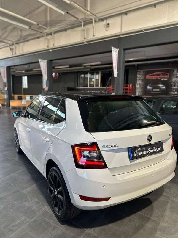 Usata Skoda Fabia Business Line 95 CV (69 kW) 2019 Bianco Utilitaria