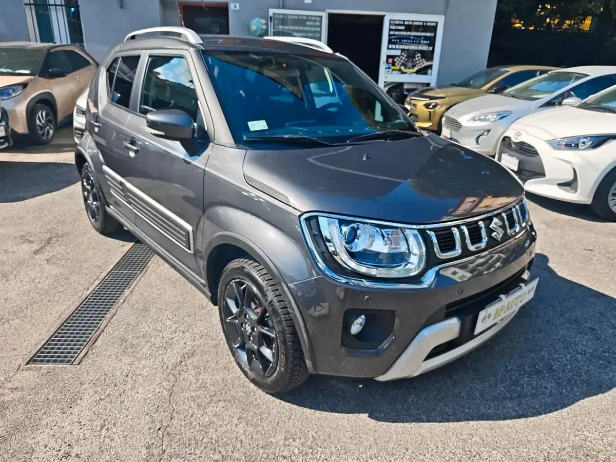 Usata Suzuki Ignis 83 CV (61 kW) 2024 Grigio SUV
