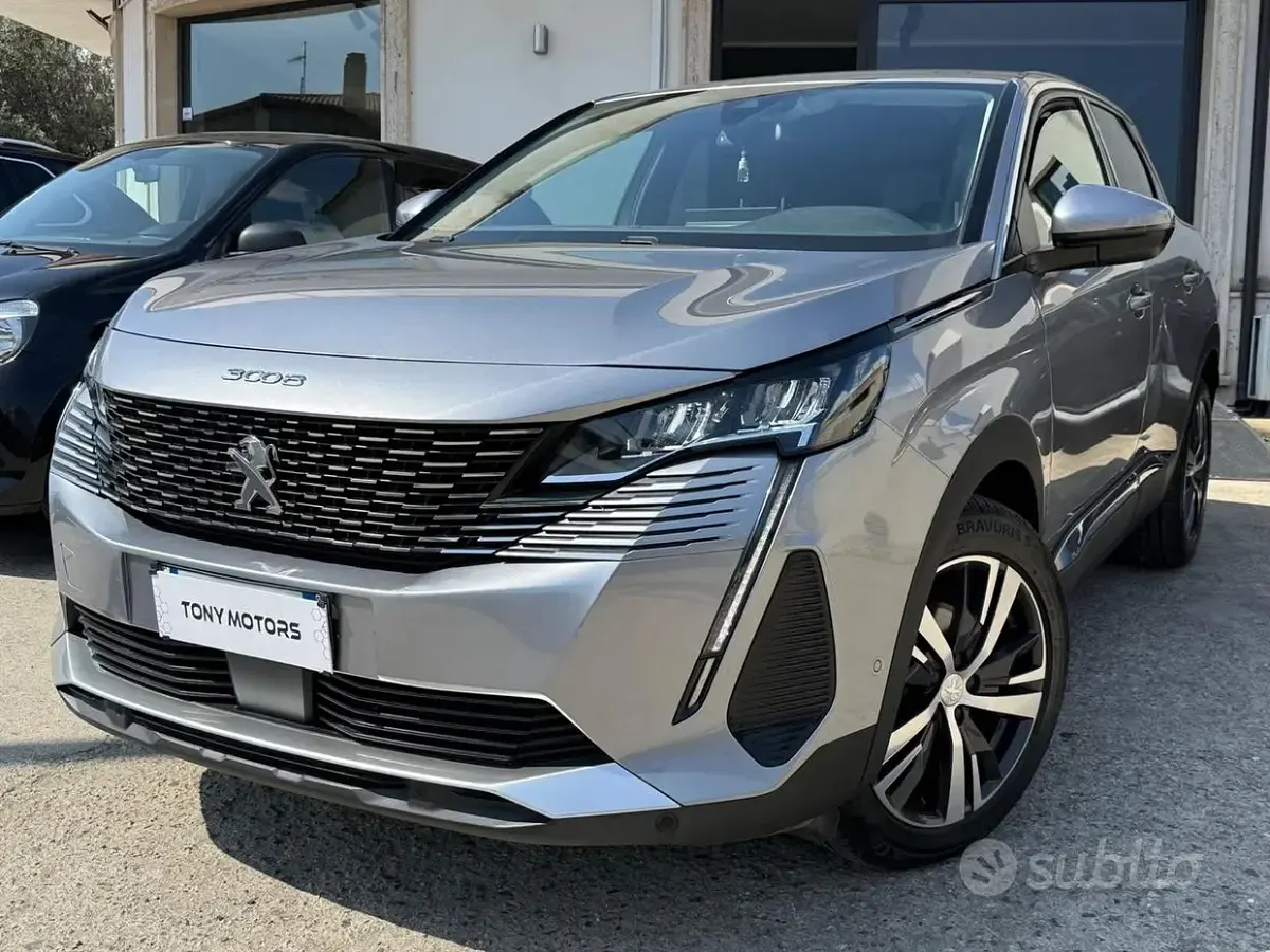 Usata Peugeot 3008 Allure 131 CV (96 kW) 2021 Grigio SUV