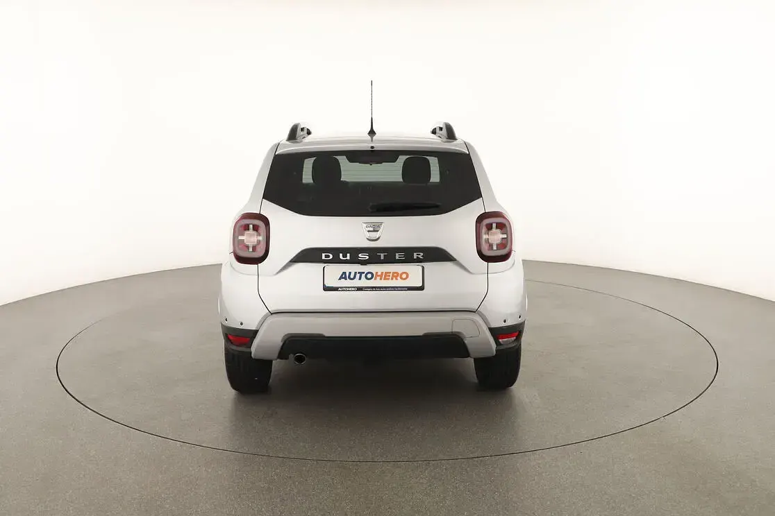 Usata Dacia Duster Prestige 110 CV (80 kW) 2018 Argento SUV