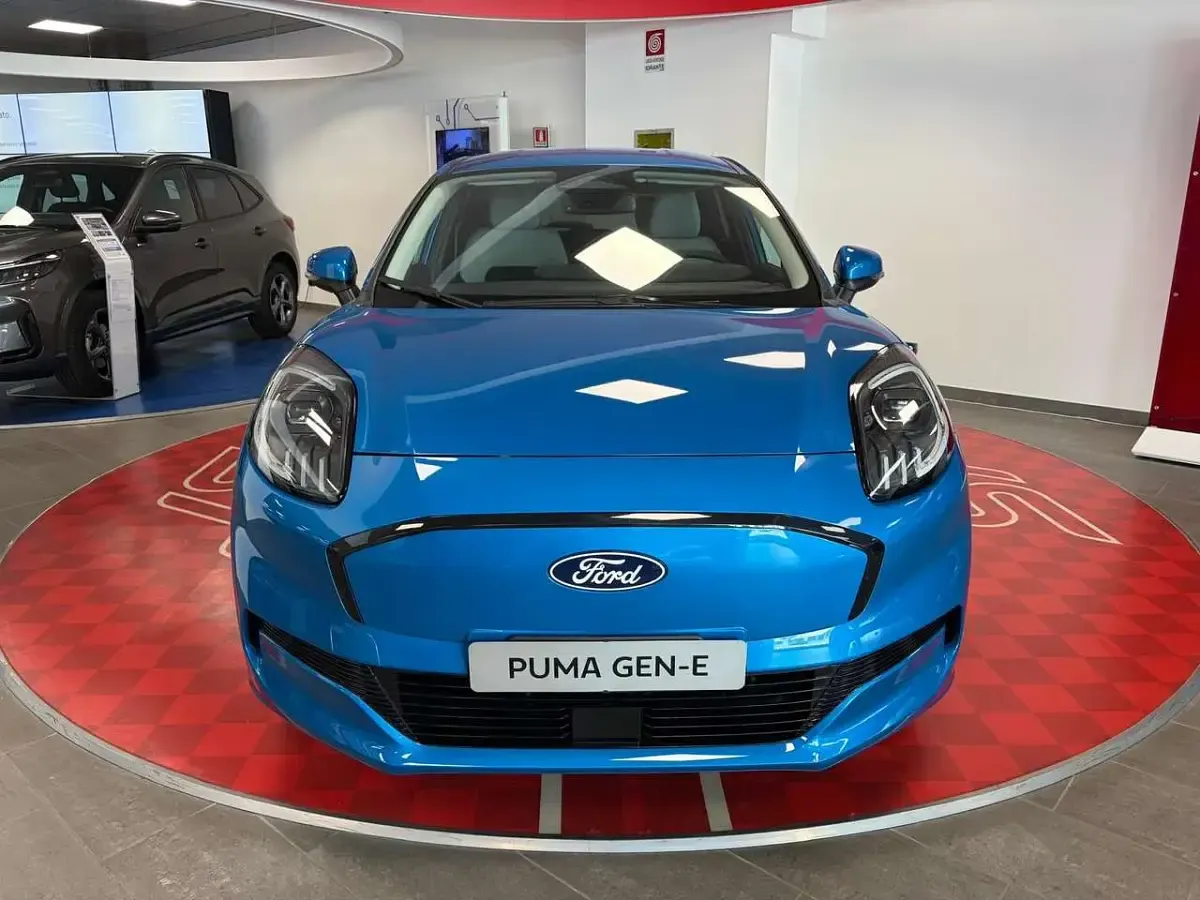 Nieuw Ford Puma Gen-E Premium 124 kW (169 PK) 2026 Blauw SUV