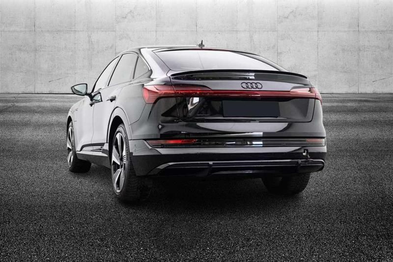 Usata Audi e-tron S-Line 158 kW (215 CV) 2022 Nero SUV