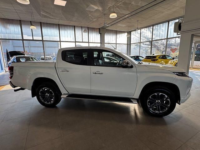 Occasion Mitsubishi L200 Select 150 ch (110 kW) 2022 Blanc Pick-up