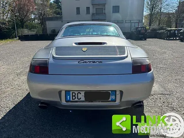 Usata Porsche 996 300 CV (220 kW) 1999 Grigio Cabrio