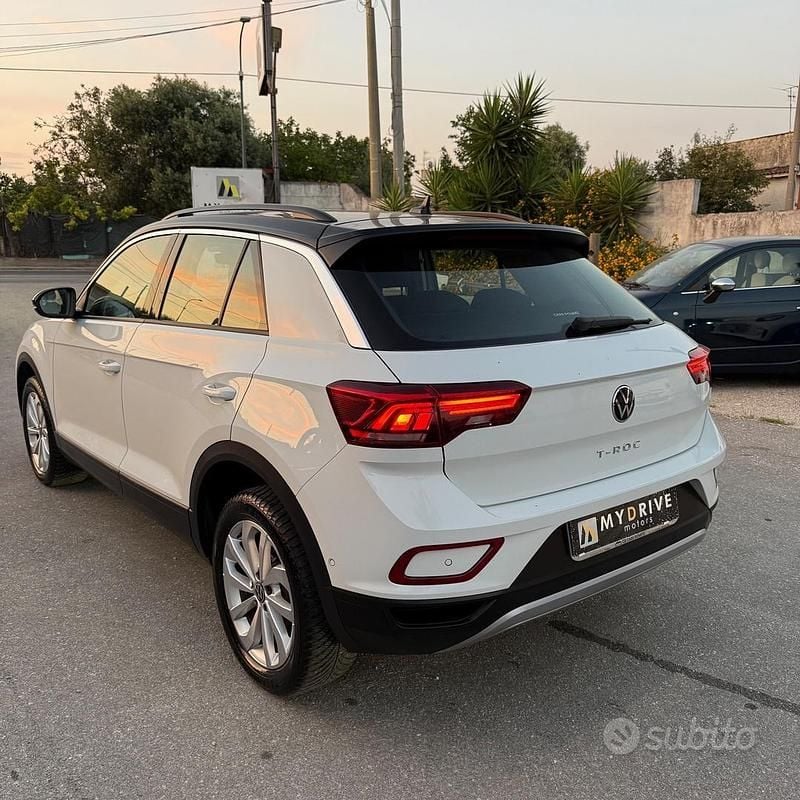 Usata VW T-Roc Style 116 CV (85 kW) 2023 Bianco SUV