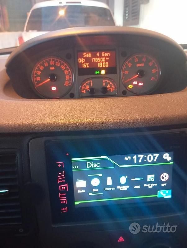 Usata Lancia Musa 70 CV (51 kW) 2007 Monovolume
