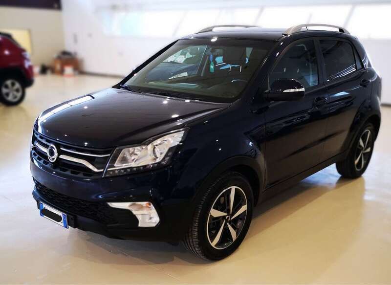 Blu/azzurro Usata 2019 Ssangyong (KGM) Korando SUV | 12.000 € (Buon prezzo) - Immagine 1/4